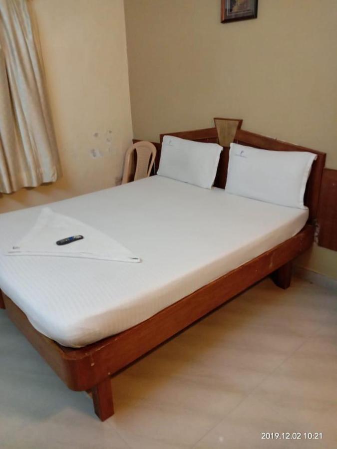 Central Residency Hotel Chennai Exterior photo